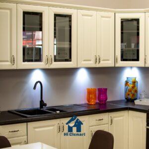 Vacant Kitchen Cleaning without Chimney